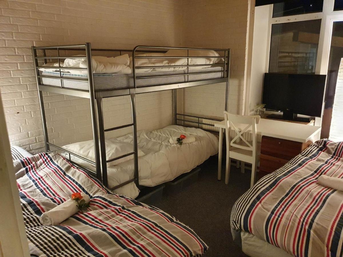 Rundvejen Guest House Aalborg Bagian luar foto