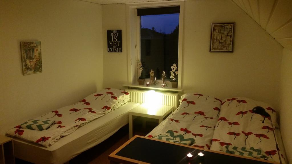 Rundvejen Guest House Aalborg Bagian luar foto