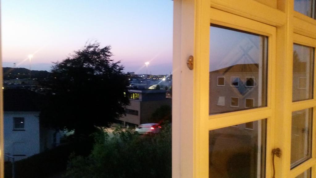 Rundvejen Guest House Aalborg Bagian luar foto