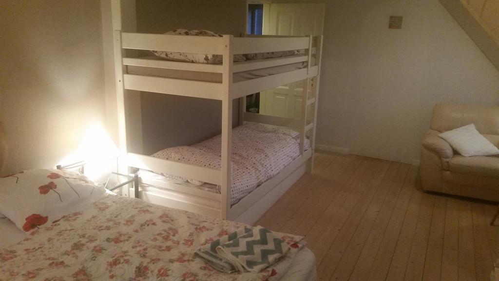 Rundvejen Guest House Aalborg Bagian luar foto